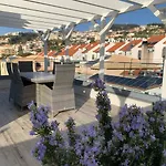 Helena Amber Penzion 4*