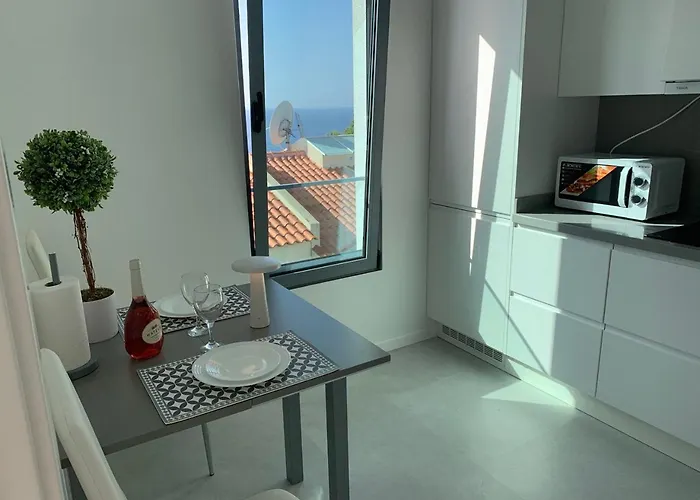 Penzion Helena Amber Caniço